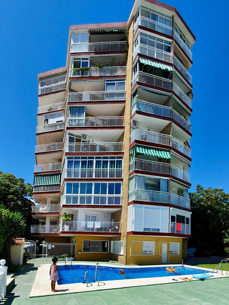 Torremolinos R5318929 (1) Torremolinos R5318929 (1)